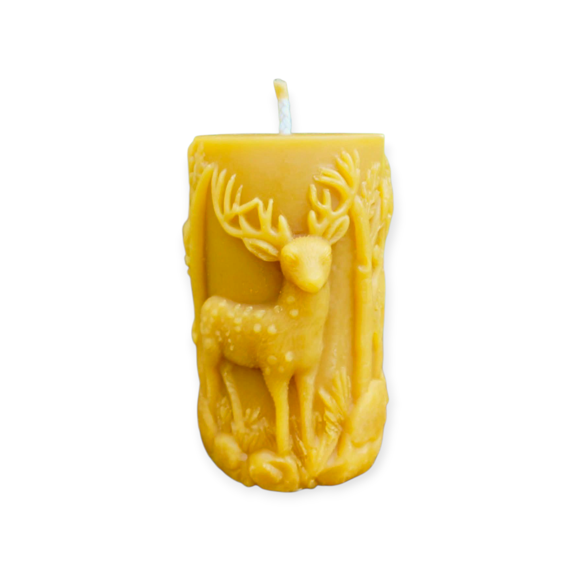 Восъча свещ Елен в гората